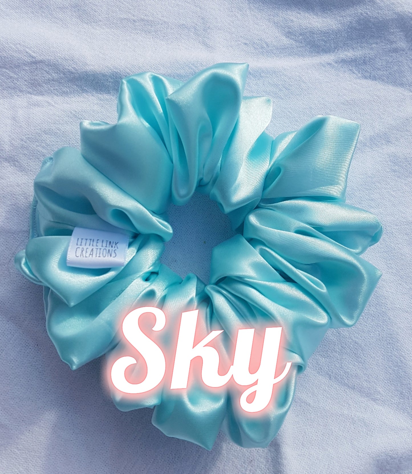 I LOVE ME - DELUXE SATIN SCRUNCHIE