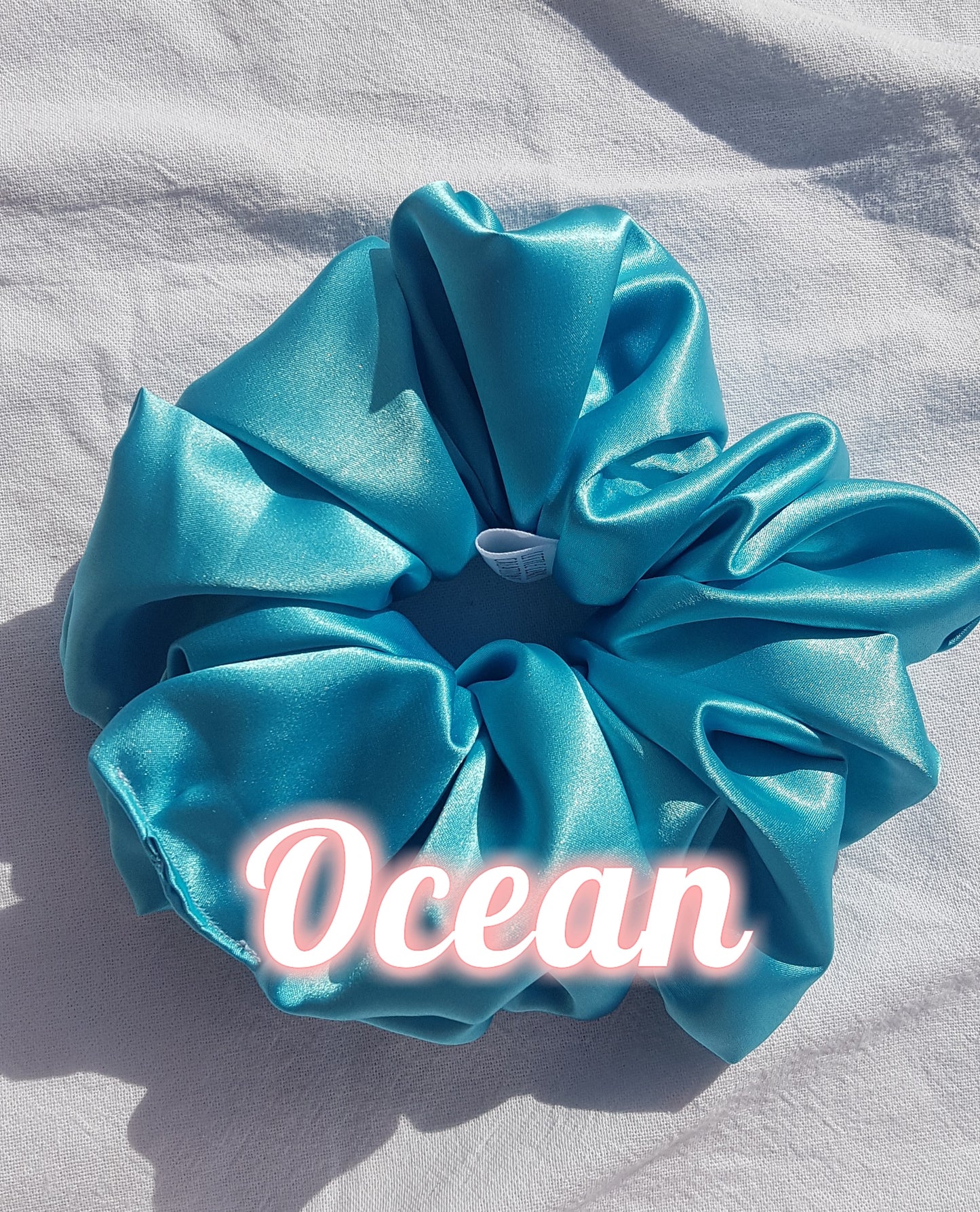 MONEY MAGNET - DELUXE SATIN SCRUNCHIE