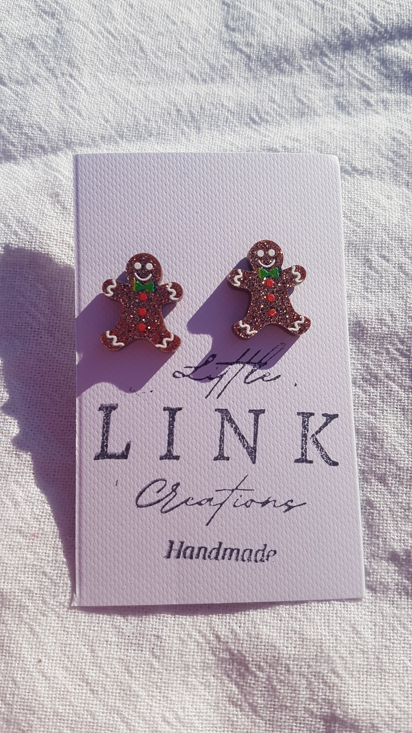 ACRYLIC GINGERBREAD MAN STUDS