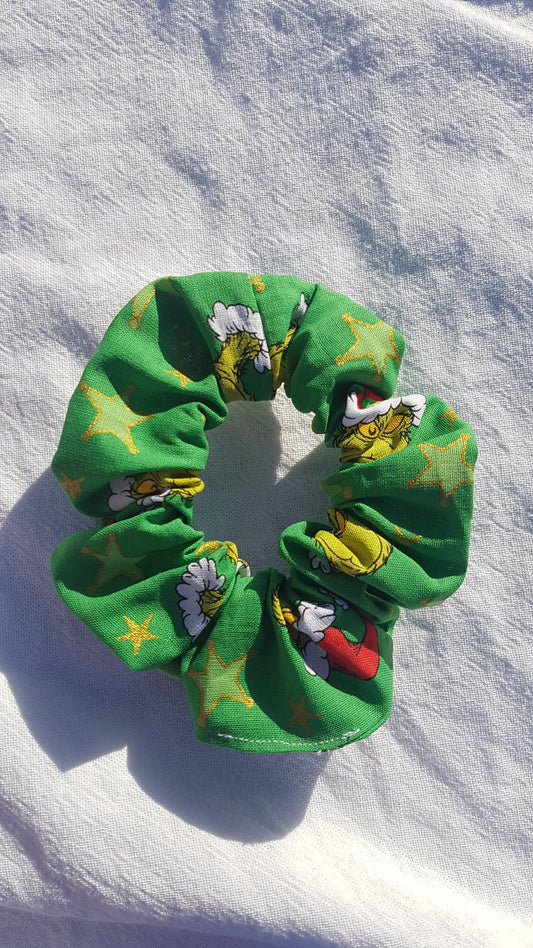 MINI GRINCH SCRUNCHIE